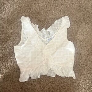 Arizona Jean Company White Ruffled Blouse